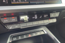 valkoinen Audi A3 2026 kuva 18.