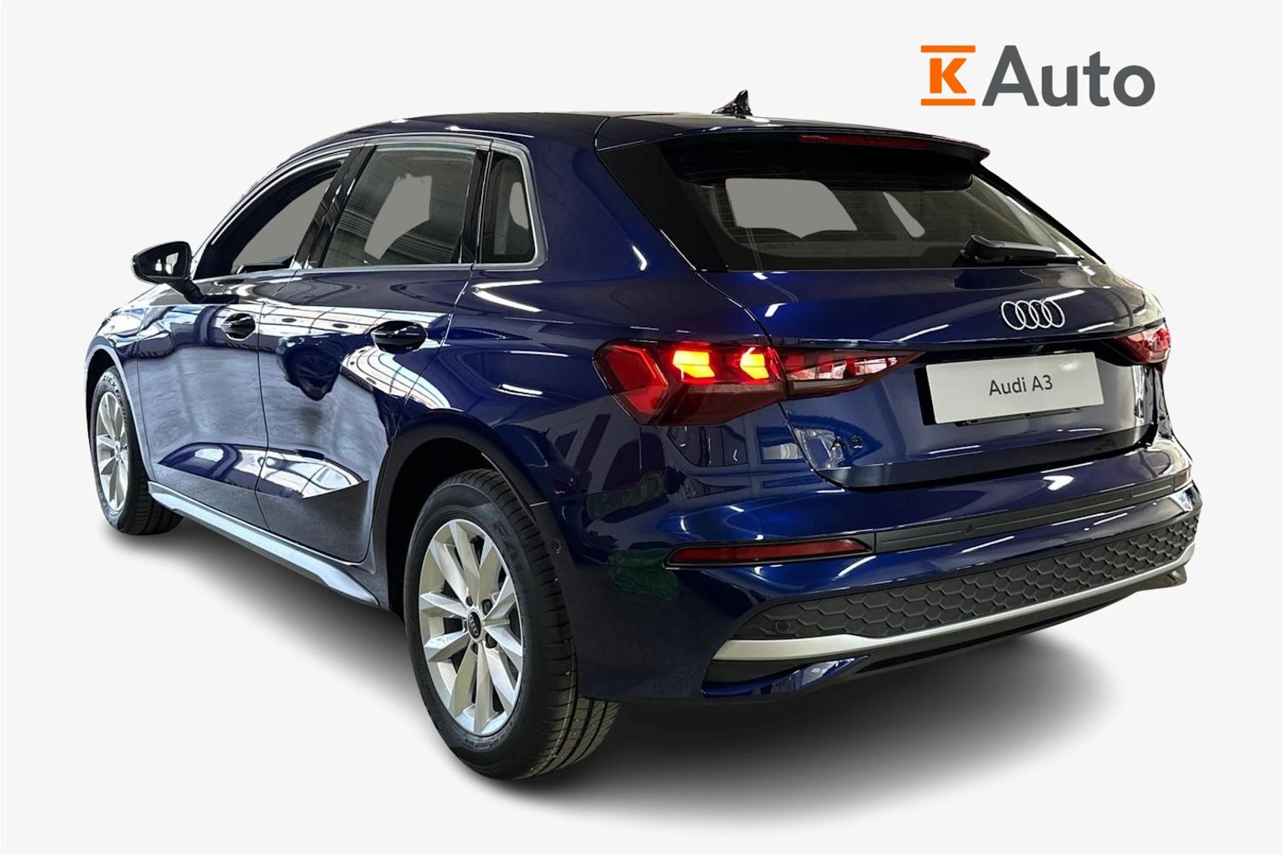 met. sininen Audi A3 2026 kuva 2.