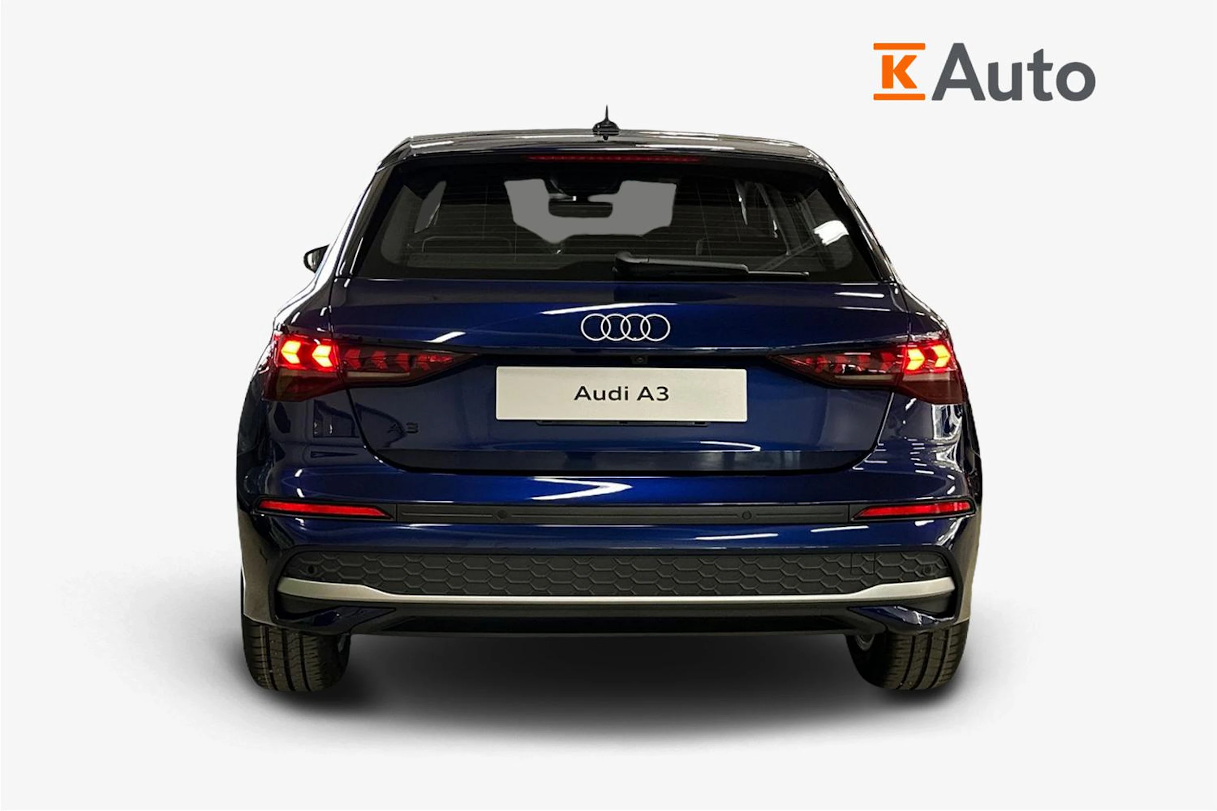 met. sininen Audi A3 2026 kuva 3.