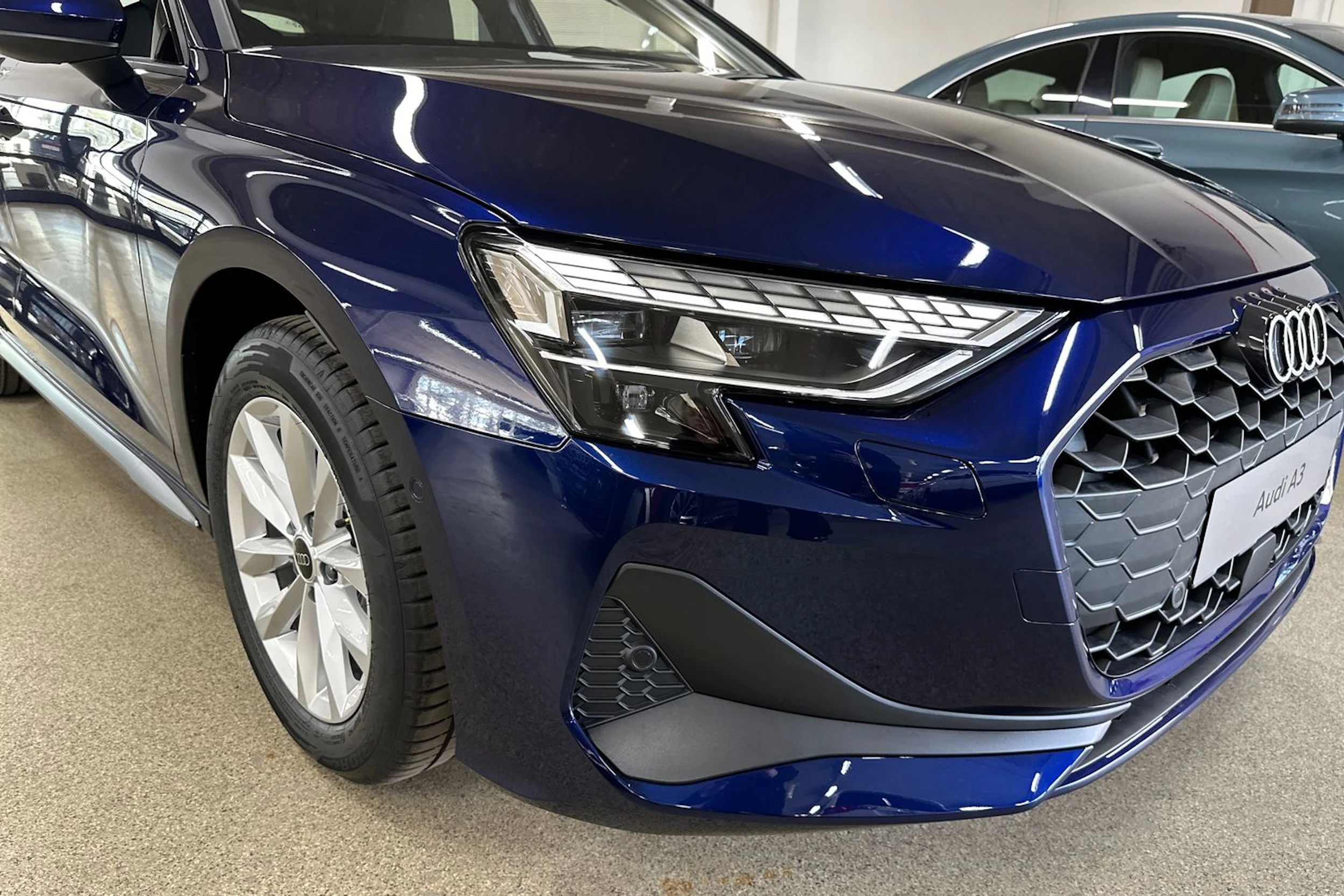 met. sininen Audi A3 2026 kuva 10.