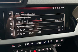 met. sininen Audi A3 2026 kuva 18.