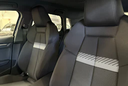 met. sininen Audi A3 2026 kuva 12.