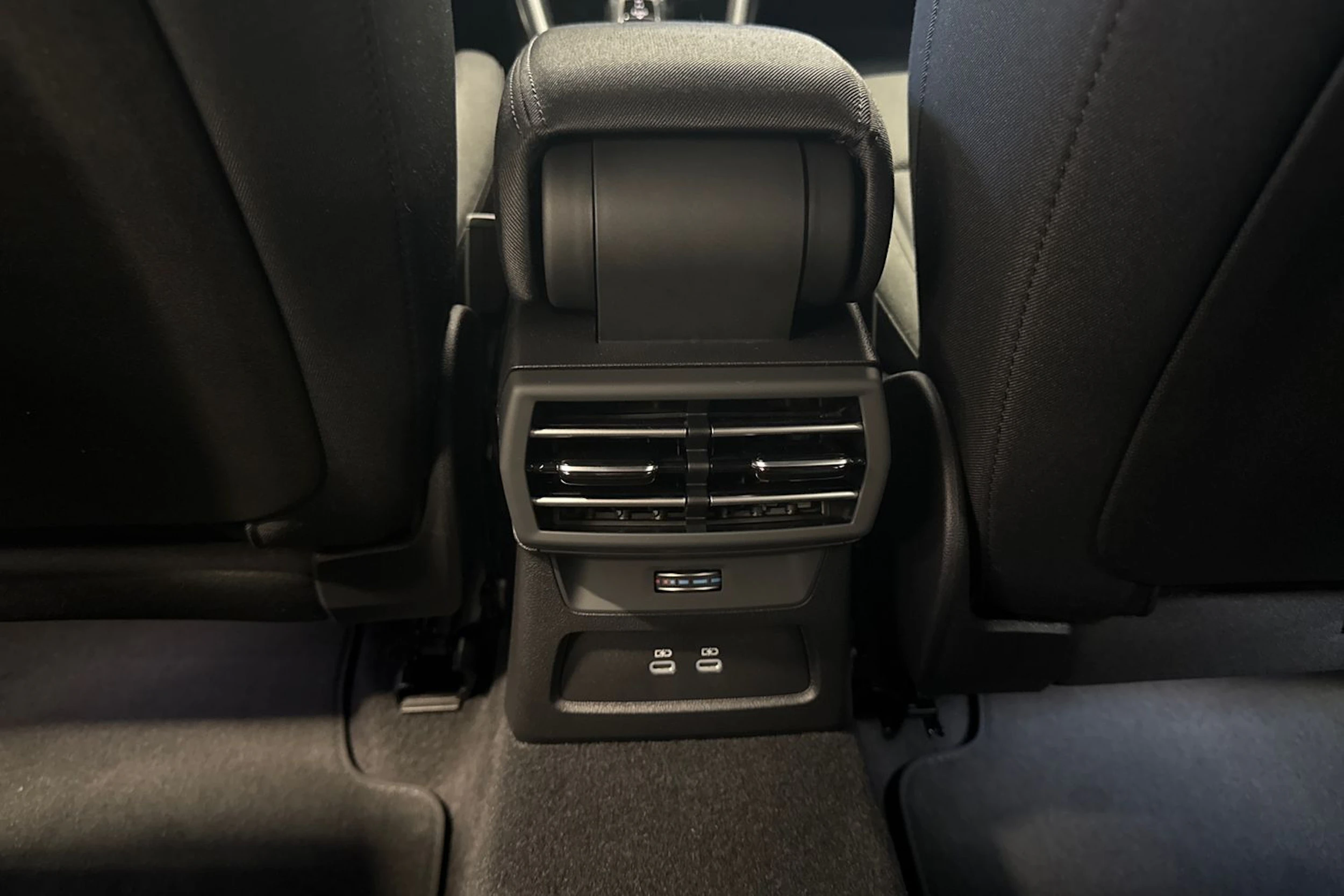 met. sininen Audi A3 2026 kuva 14.