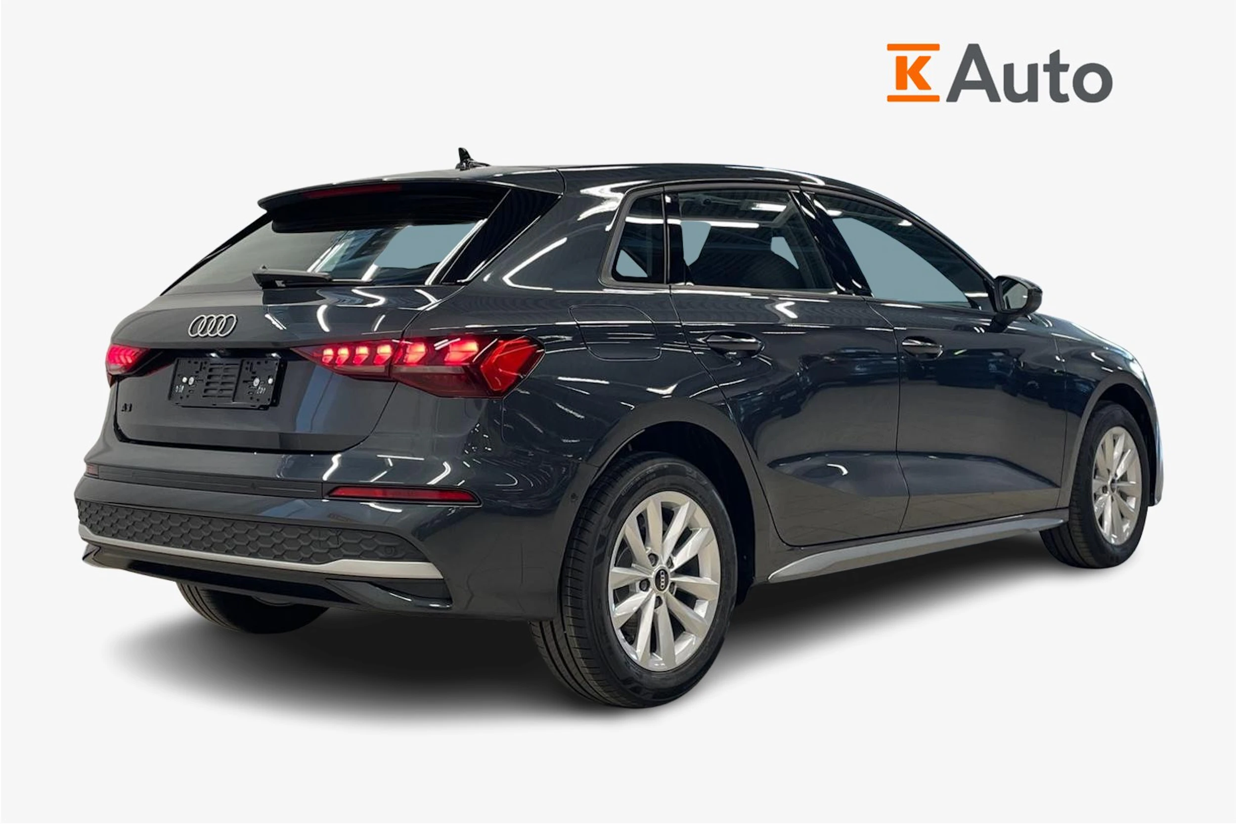 met. harmaa Audi A3 2026 kuva 2.