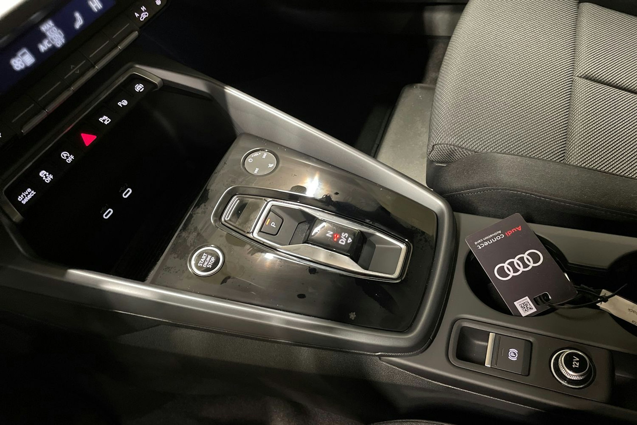 musta Audi A3 2026 kuva 13.