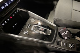 musta Audi A3 2026 kuva 13.