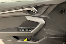 musta Audi A3 2026 kuva 15.