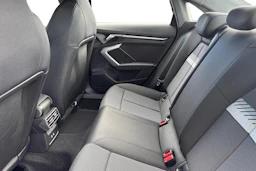 musta Audi A3 2026 kuva 8.