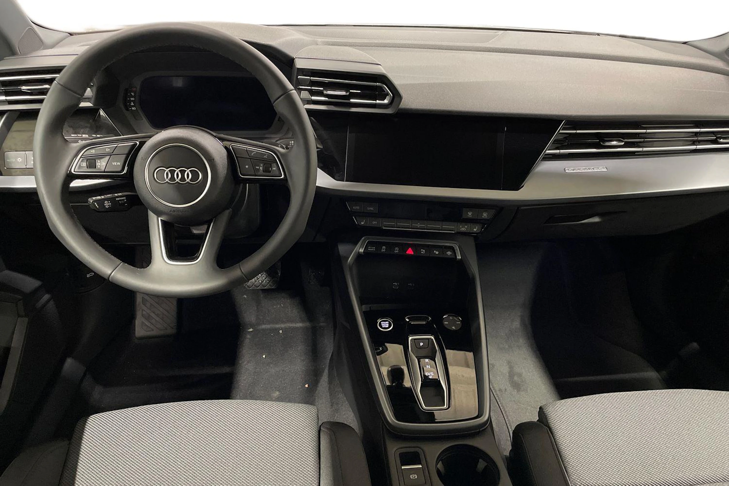 valkoinen Audi A3 2026 kuva 7.