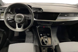 valkoinen Audi A3 2026 kuva 7.