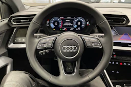 valkoinen Audi A3 2026 kuva 14.