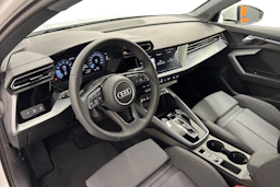 valkoinen Audi A3 2026 kuva 6.