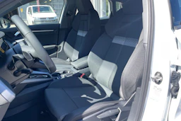 valkoinen Audi A3 2026 kuva 16.