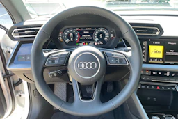 valkoinen Audi A3 2026 kuva 18.