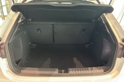 valkoinen Audi A3 2026 kuva 18.