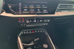 valkoinen Audi A3 2026 kuva 22.