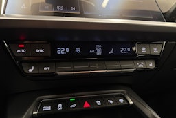 valkoinen Audi A3 2026 kuva 24.