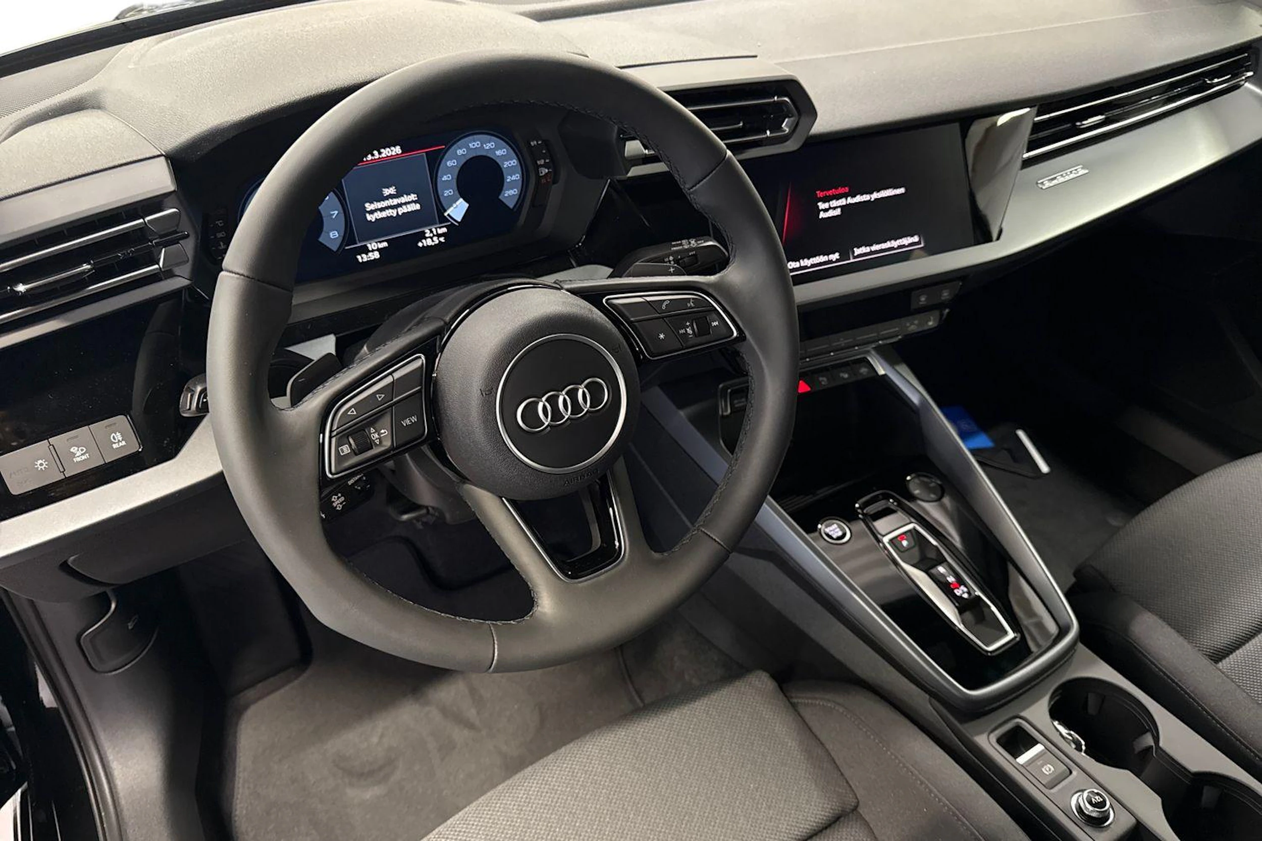 musta Audi A3 2026 kuva 6.
