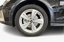 musta Audi A3 2026 kuva 9.