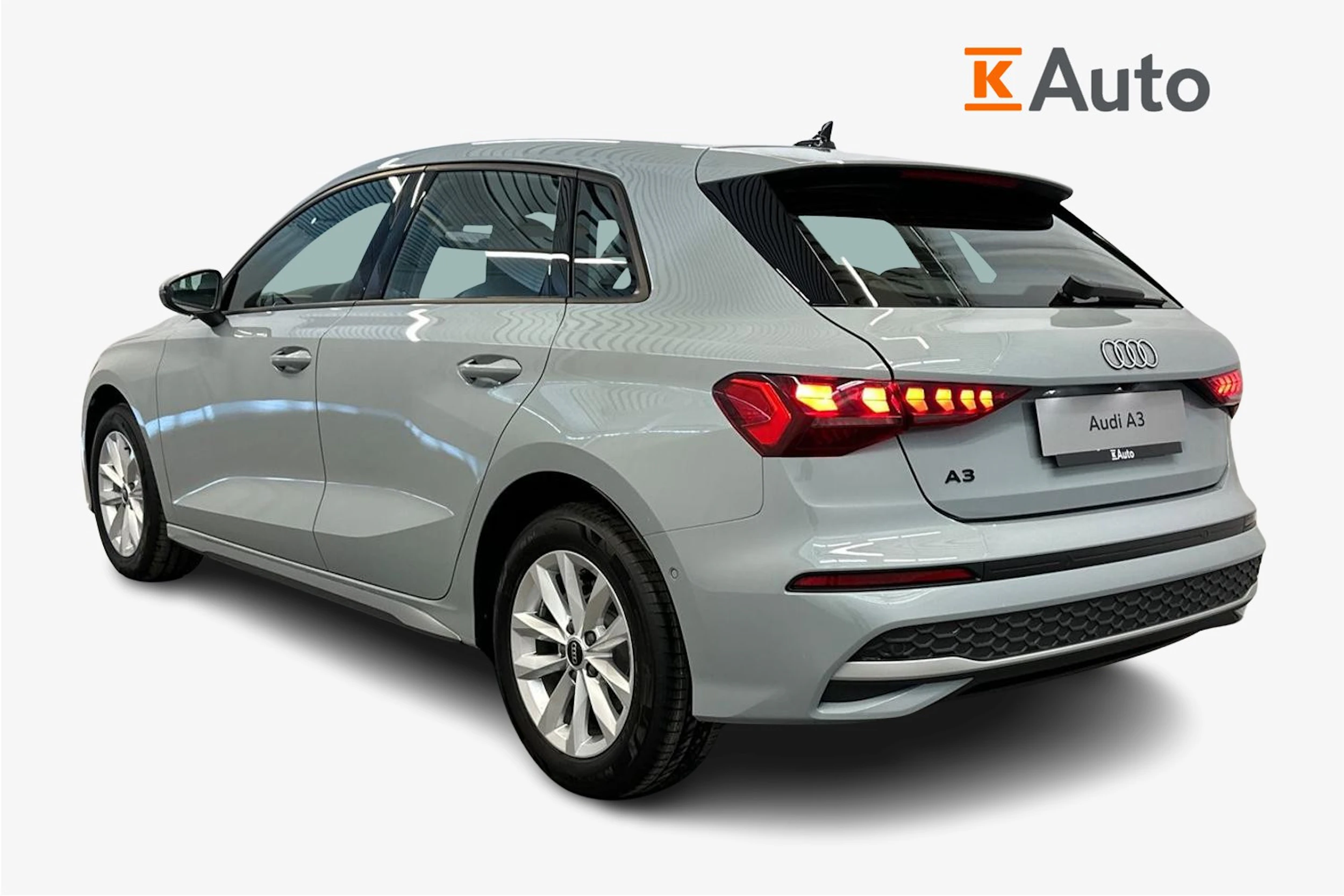 arrow harmaa Audi A3 2026 kuva 2.