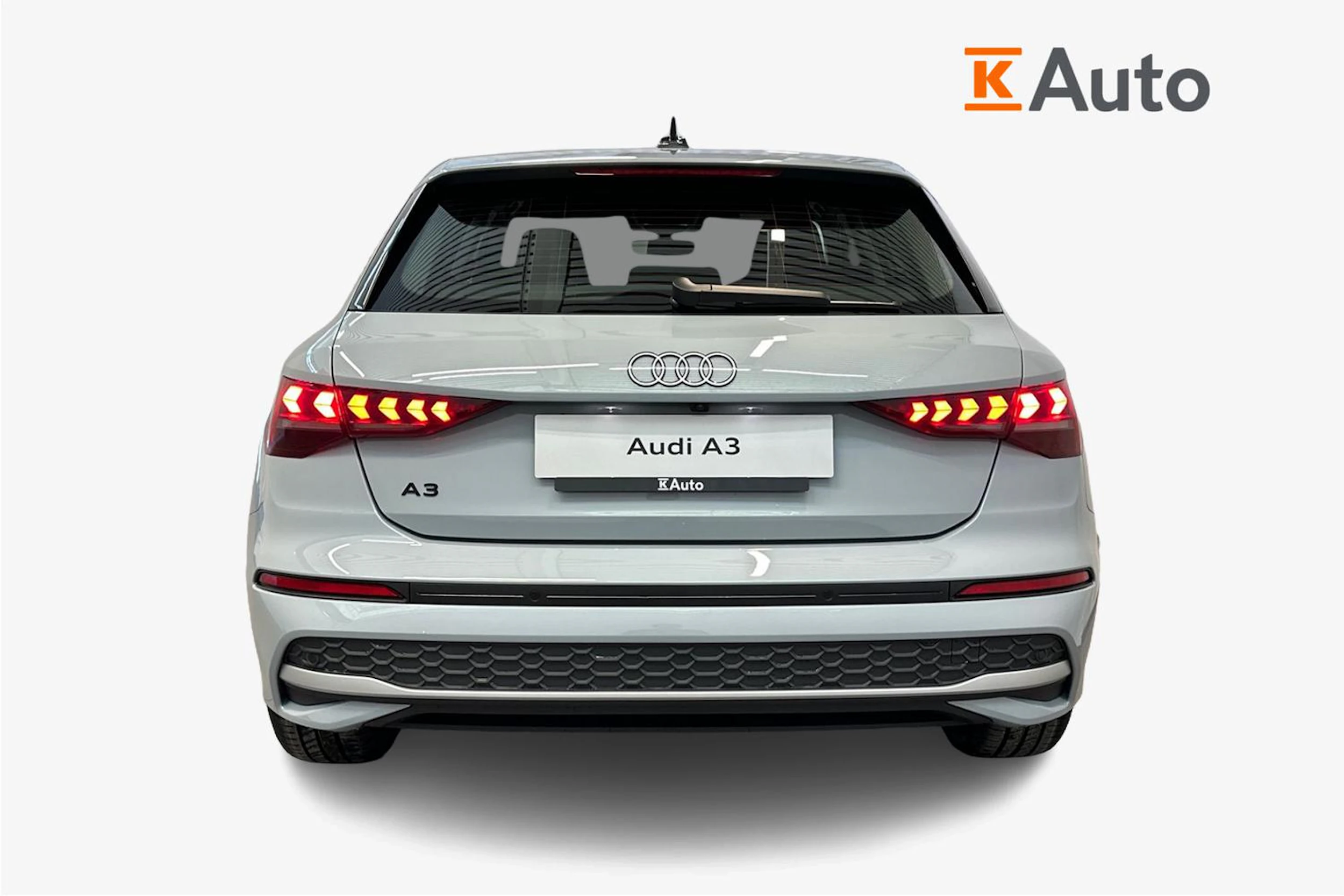 arrow harmaa Audi A3 2026 kuva 3.