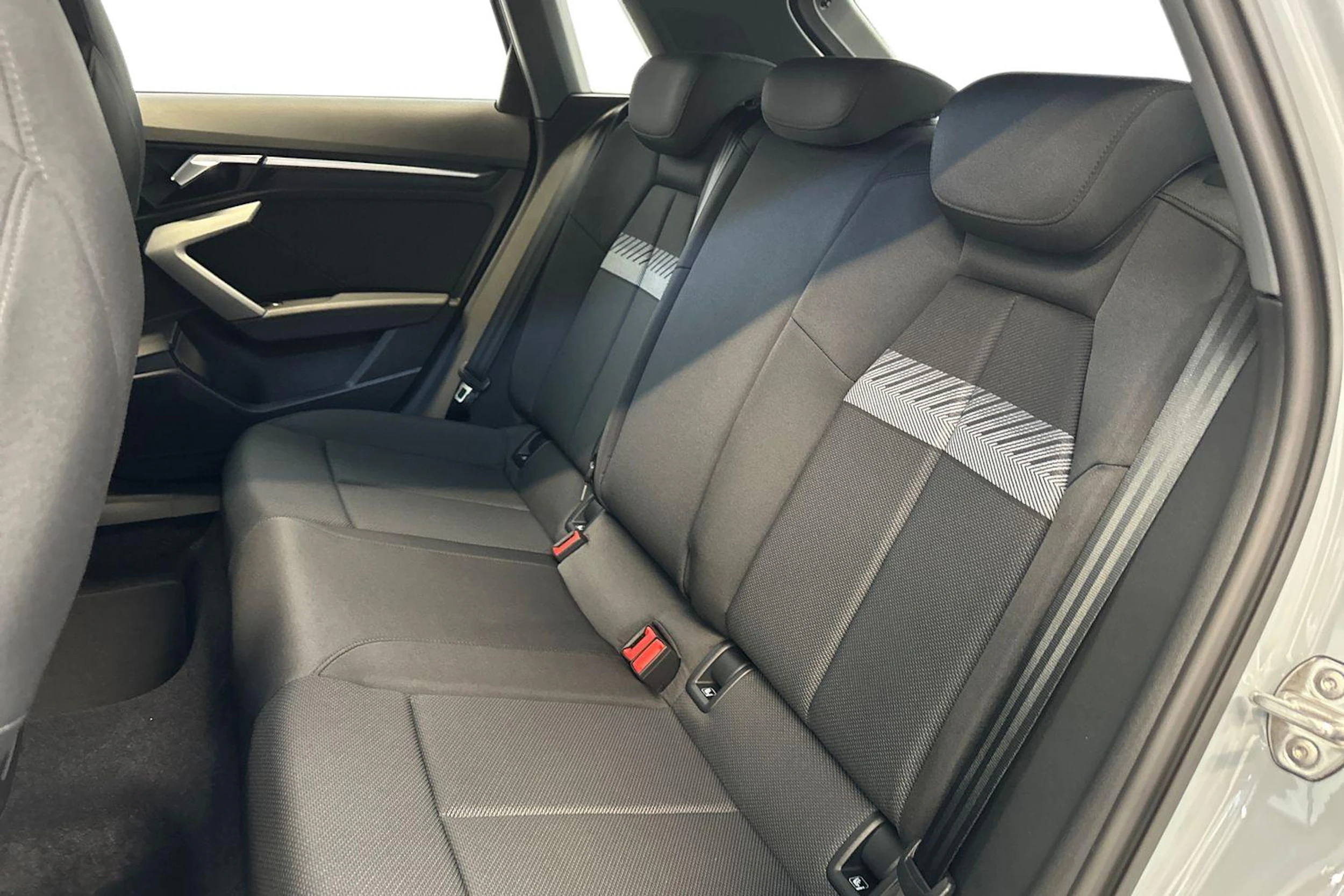 arrow harmaa Audi A3 2026 kuva 8.