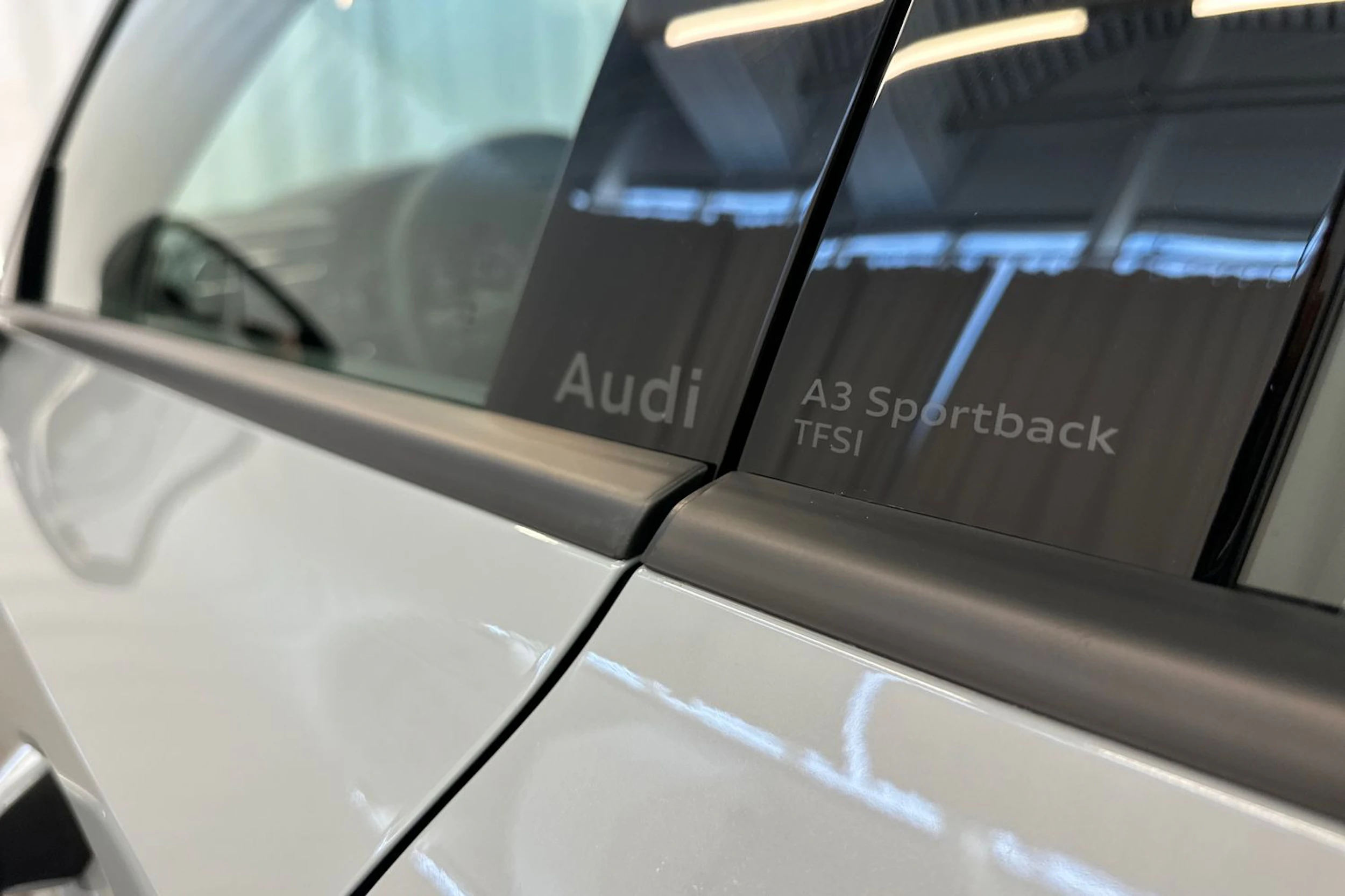 arrow harmaa Audi A3 2026 kuva 31.