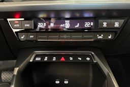 harmaa Audi A3 2026 kuva 12.