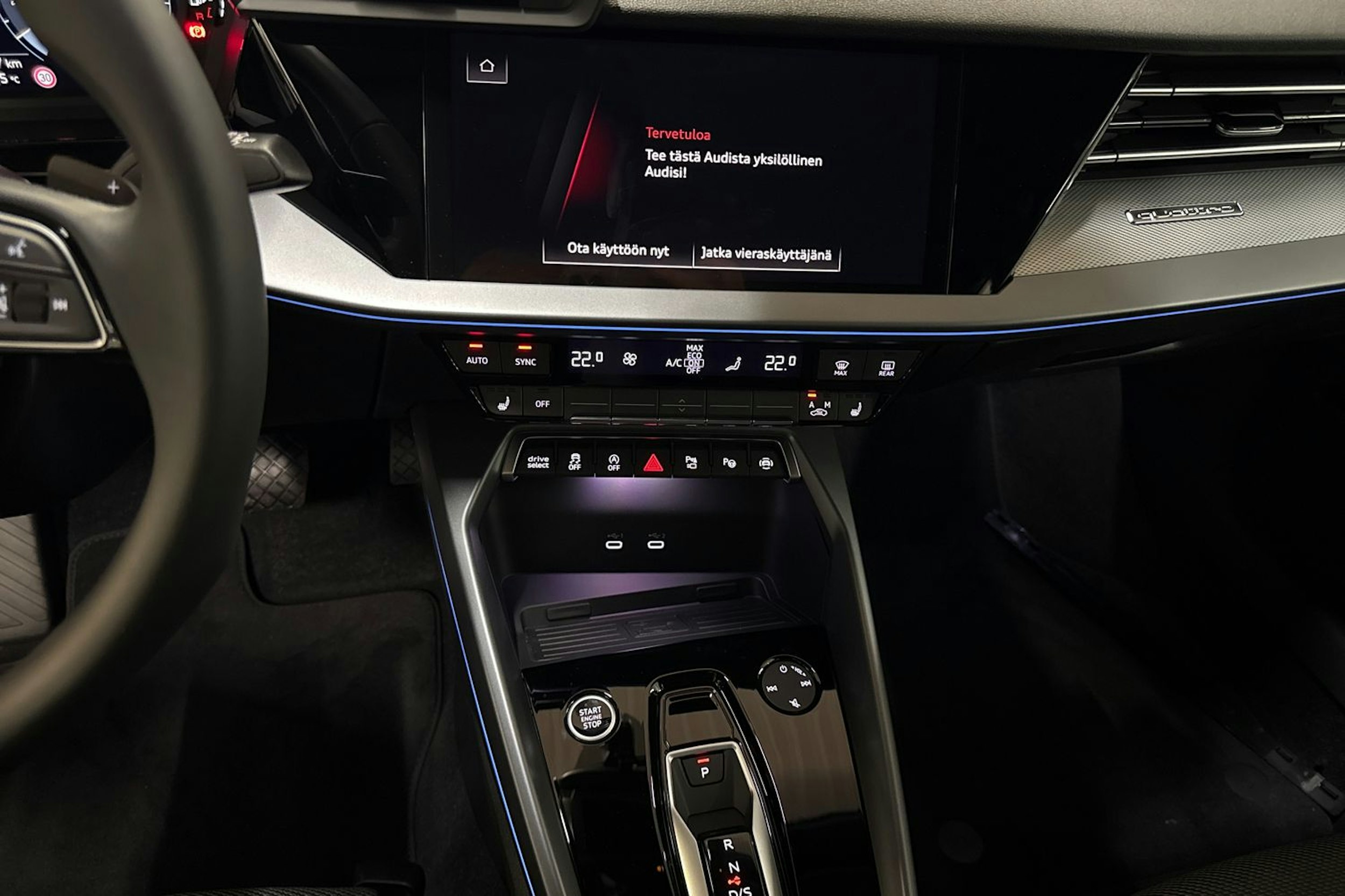 punainen Audi A3 2026 kuva 21.