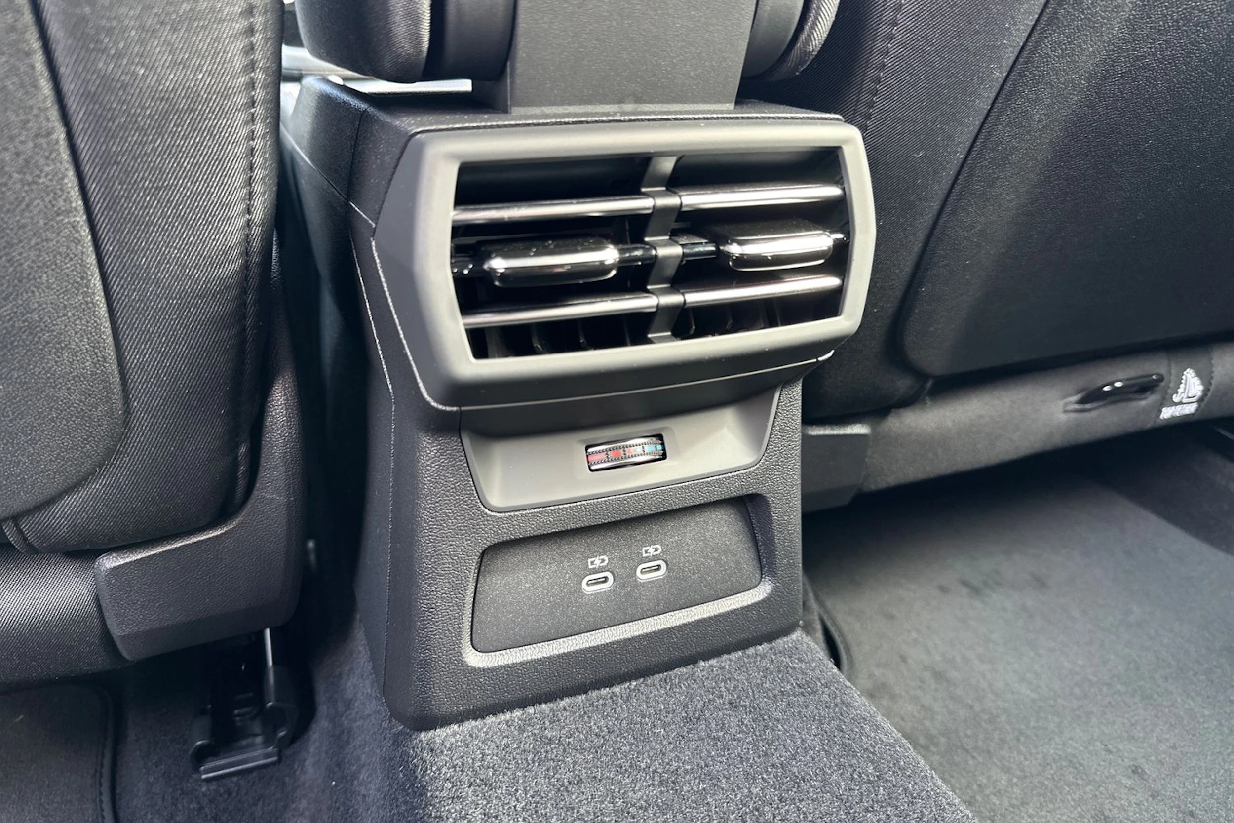 valkoinen Audi A3 2026 kuva 11.