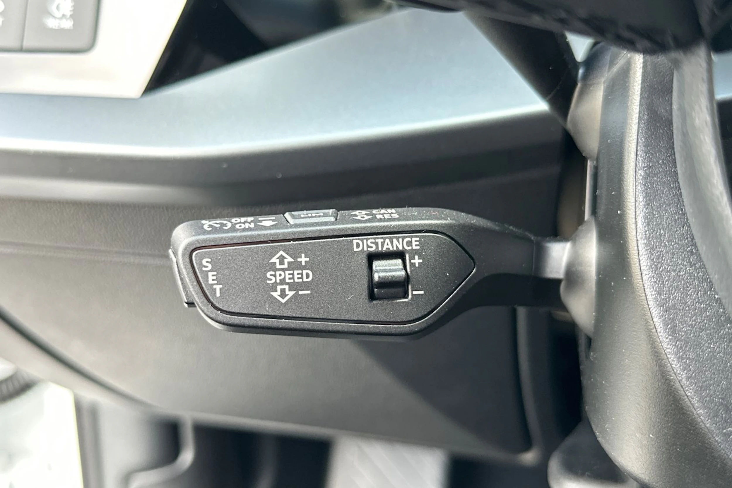 valkoinen Audi A3 2026 kuva 14.