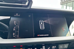 valkoinen Audi A3 2026 kuva 19.