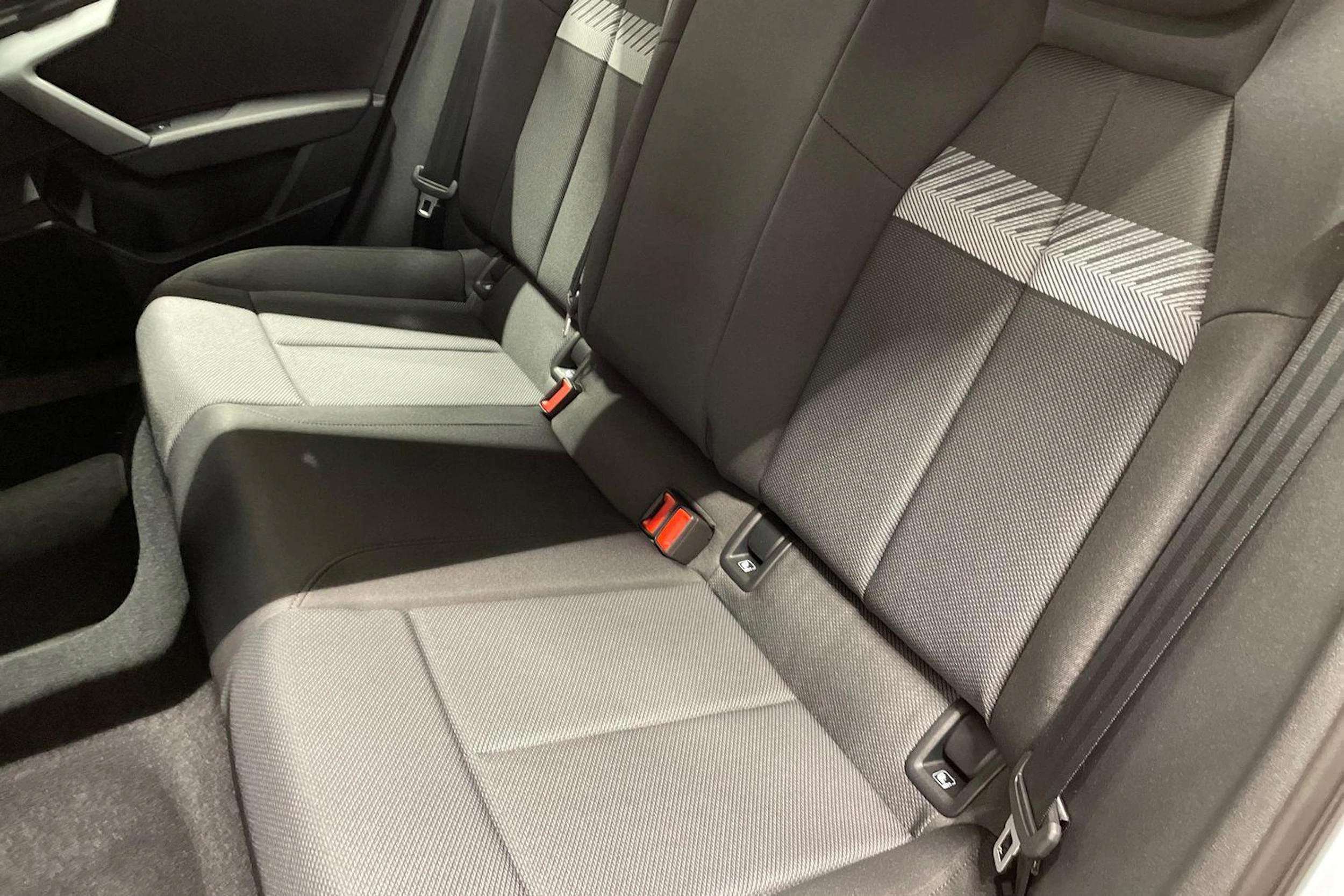 valkoinen Audi A3 2026 kuva 8.