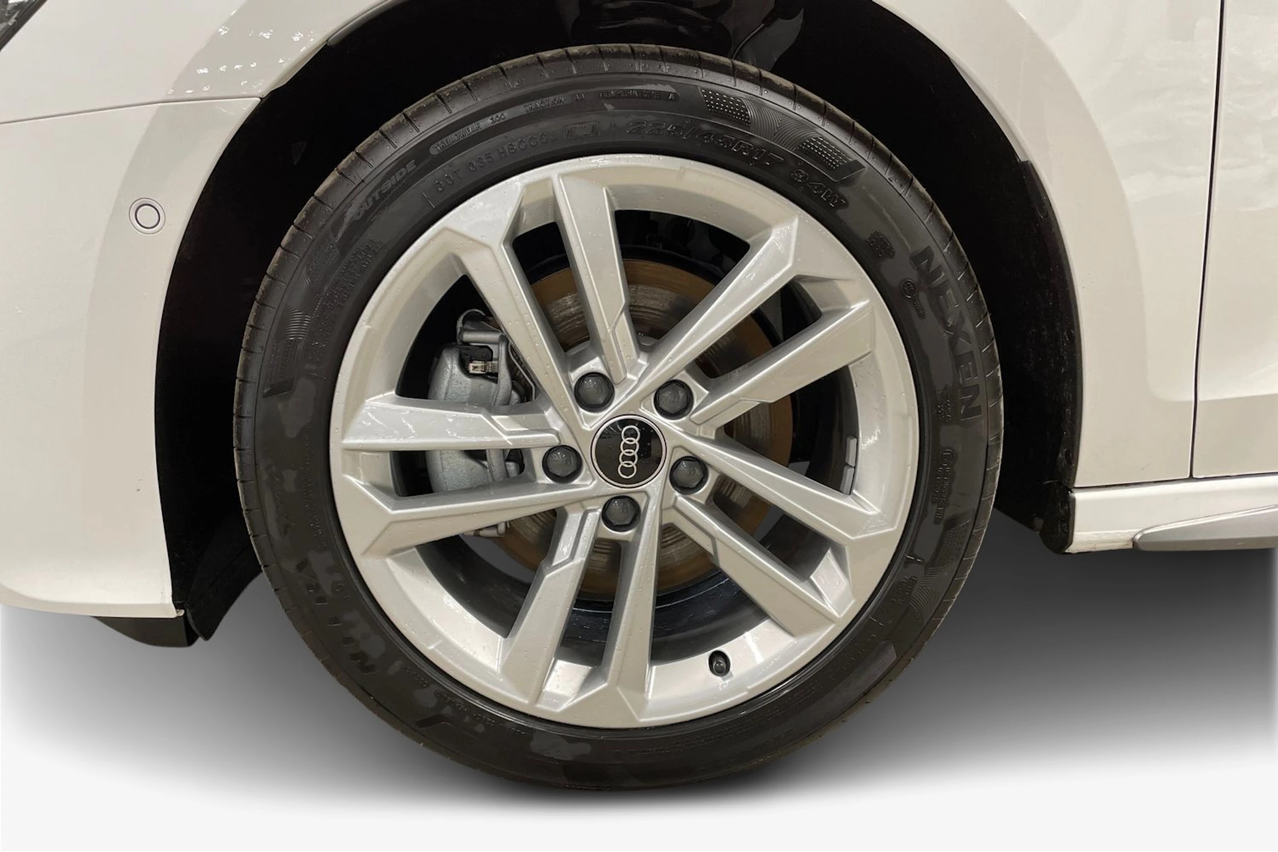 valkoinen Audi A3 2026 kuva 9.