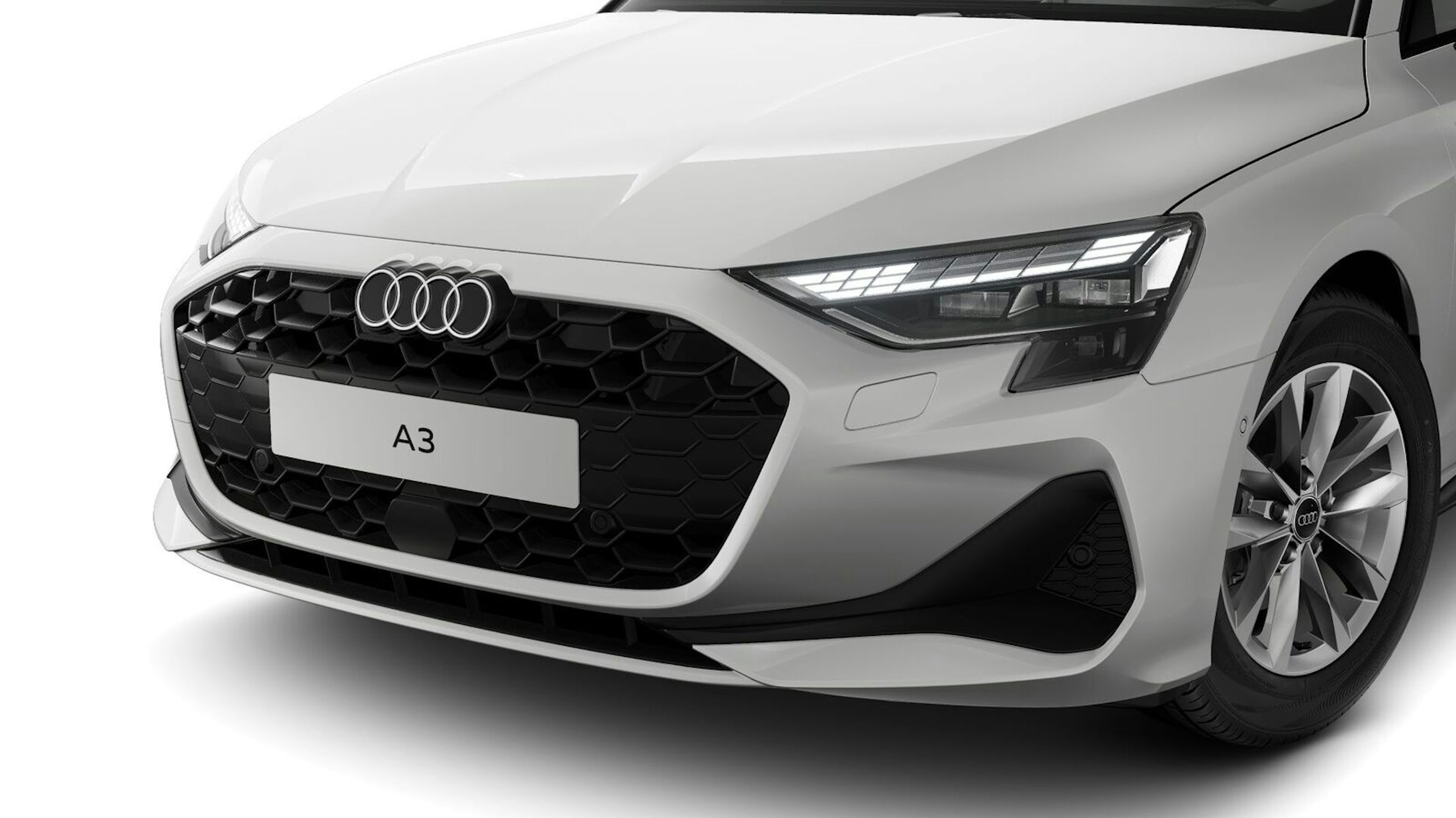 Valkoinen Audi A3 2025 kuva 2.