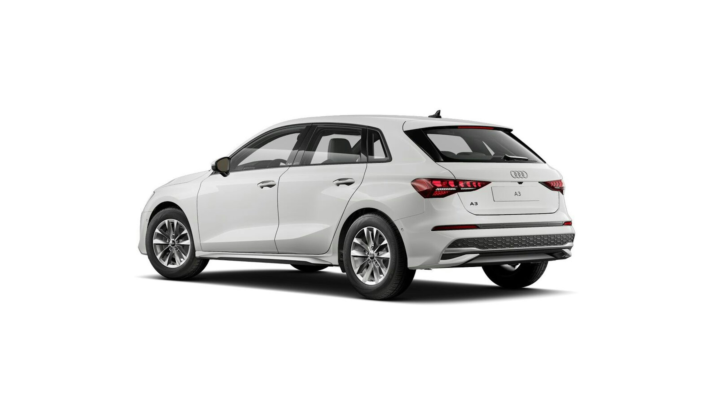 Valkoinen Audi A3 2025 kuva 5.