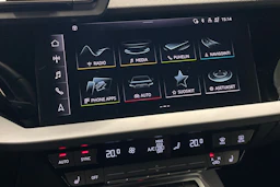 musta Audi A3 2025 kuva 18.