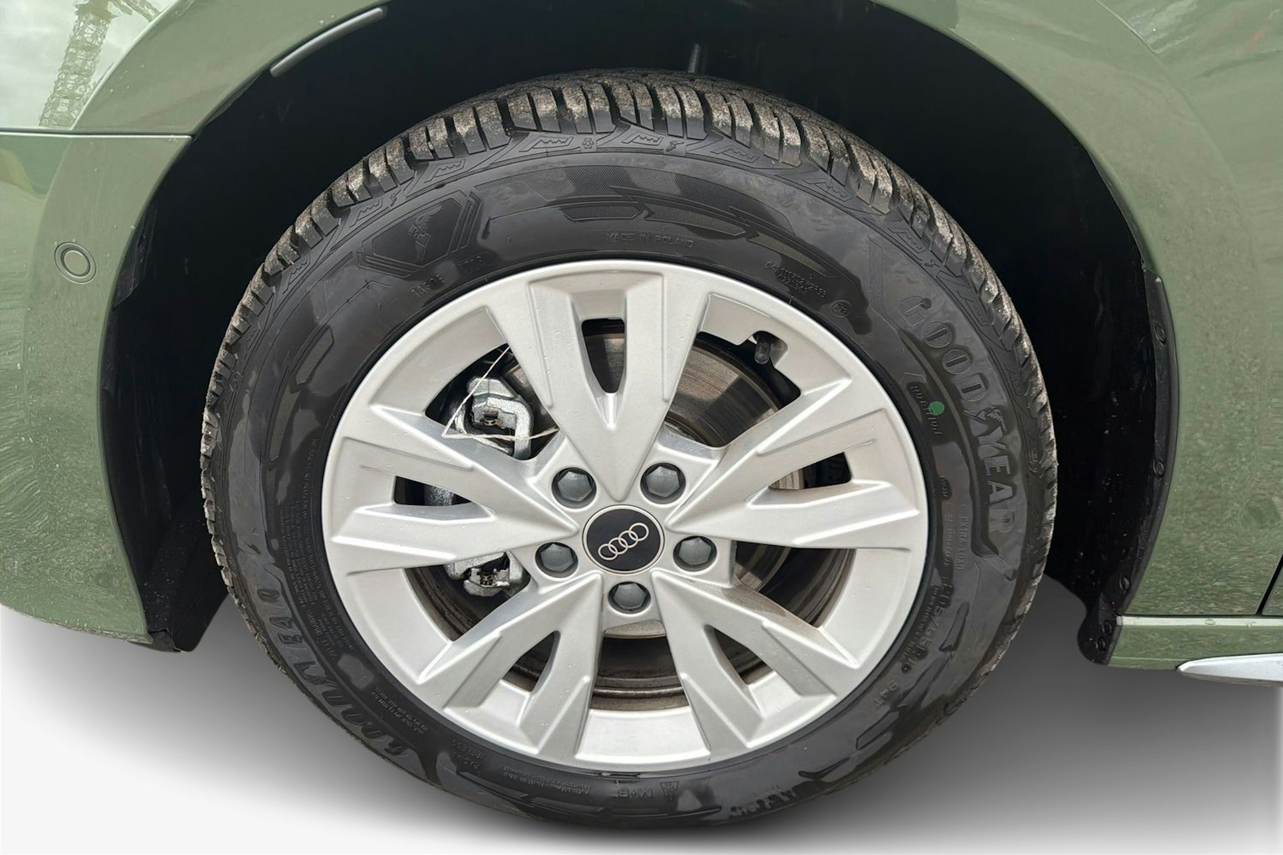 Vihreä Audi A3 2026 kuva 9.