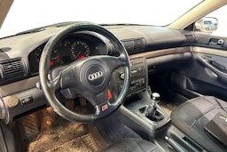 harmaa Audi A4 2000 kuva 7.