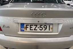 harmaa Audi A4 2000 kuva 18.