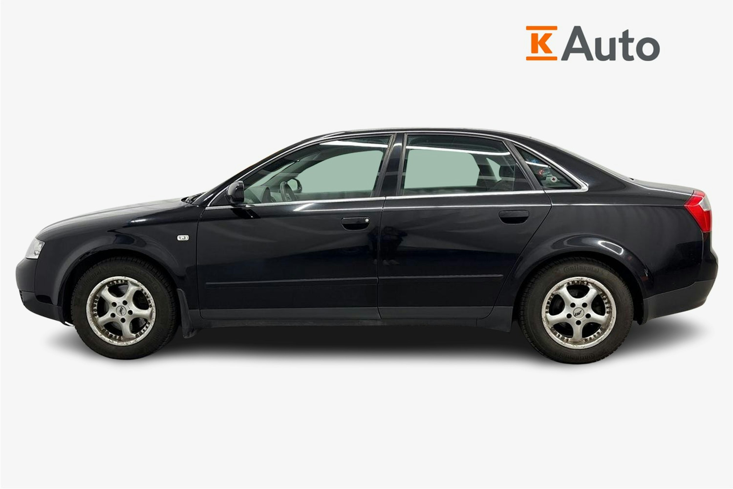 Musta Audi A4 2002 kuva 5.