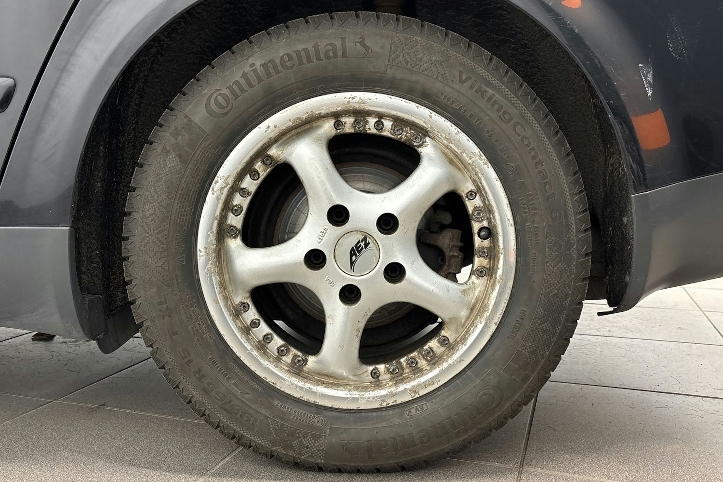 Musta Audi A4 2002 kuva 9.