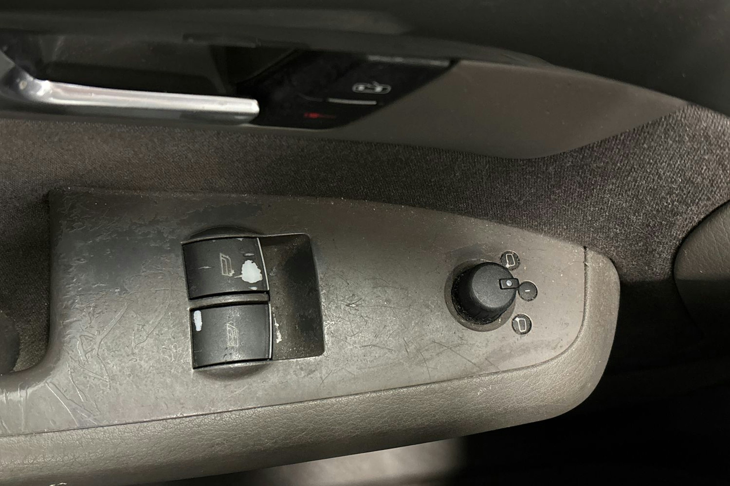 Musta Audi A4 2002 kuva 16.