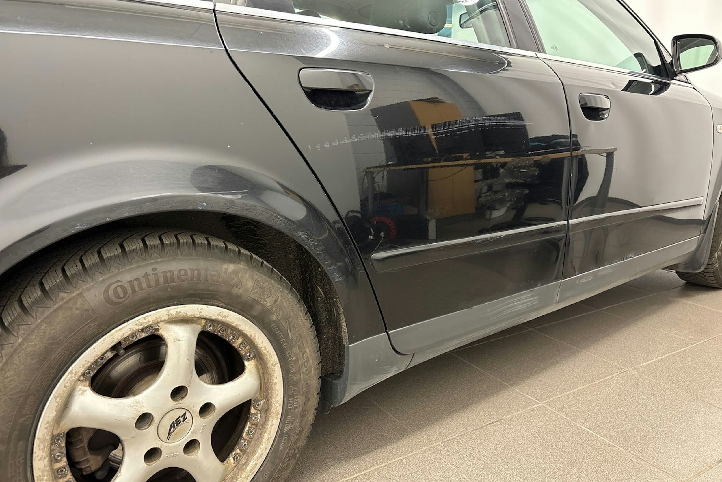 Musta Audi A4 2002 kuva 35.