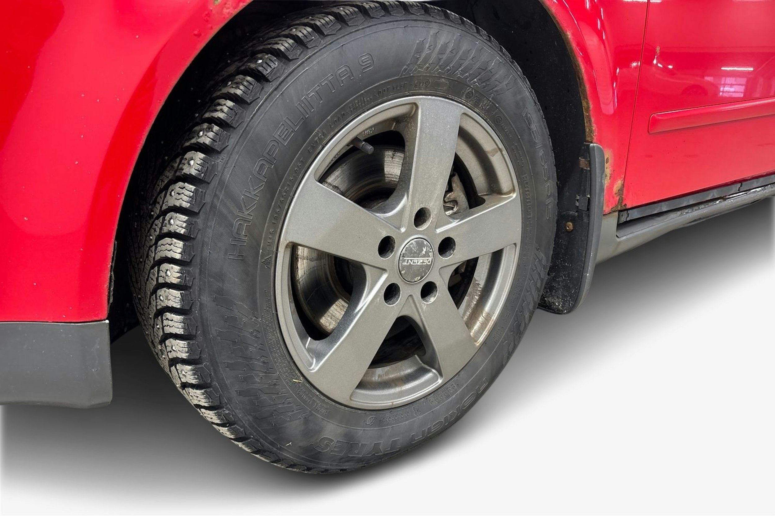 Punainen Audi A4 2004 kuva 9.