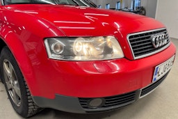 Punainen Audi A4 2004 kuva 13.