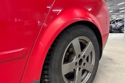 Punainen Audi A4 2004 kuva 17.