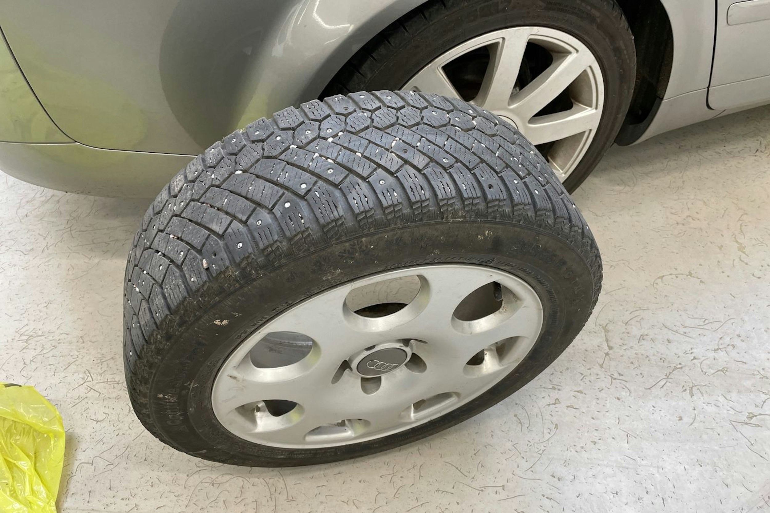 hopea Audi A4 2004 kuva 10.