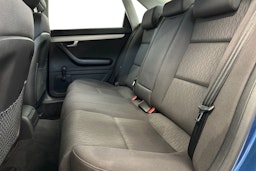 sininen Audi A4 2005 kuva 8.