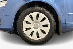 sininen Audi A4 2005 kuva 9.